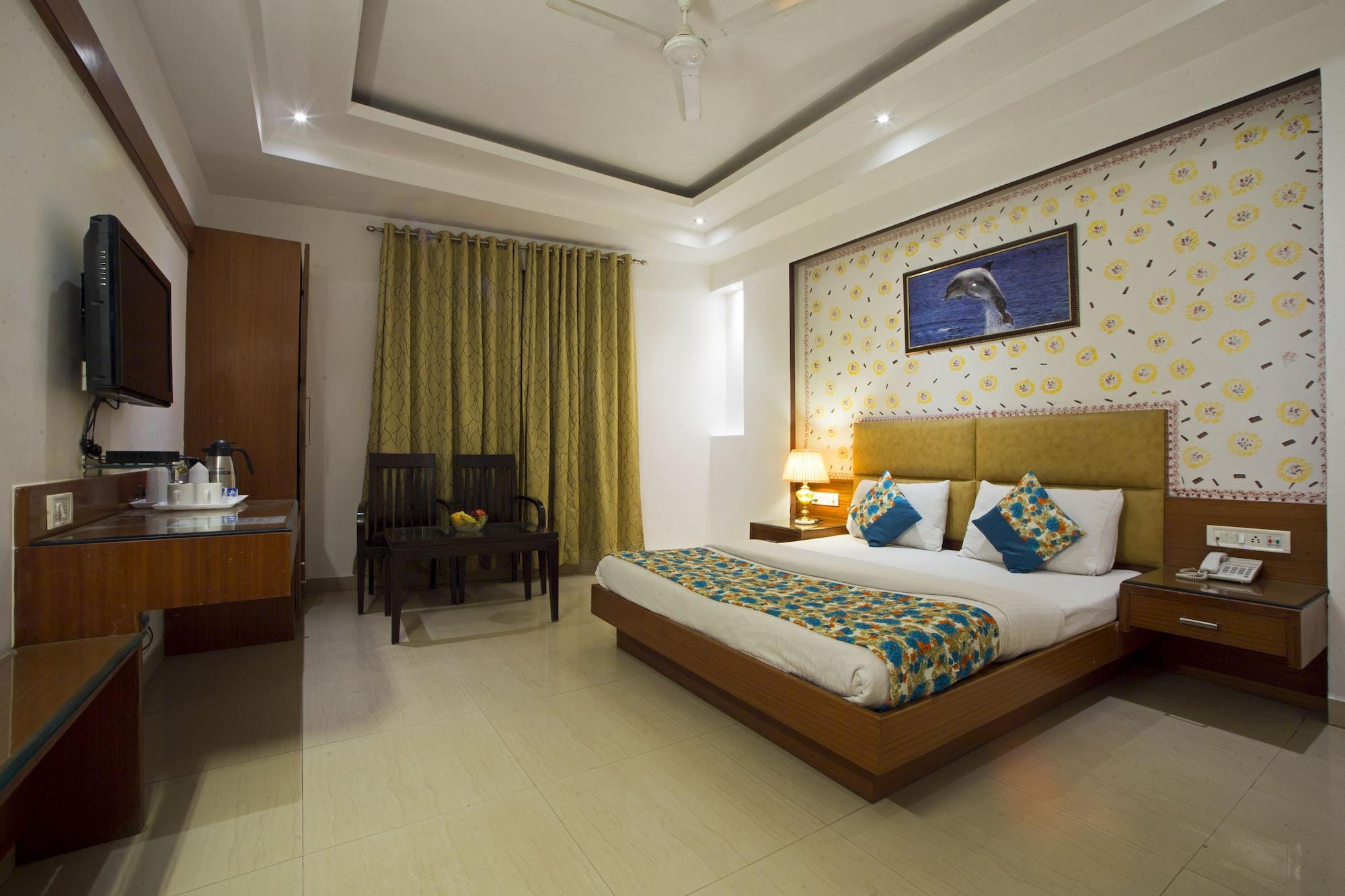 Hotel Krishna Deluxe-By Rcg Hotels New Delhi Luaran gambar